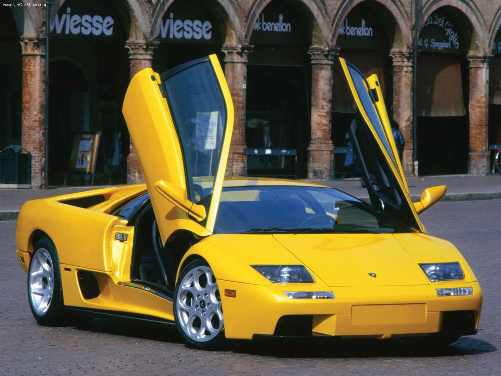 lamborghini (2).jpg