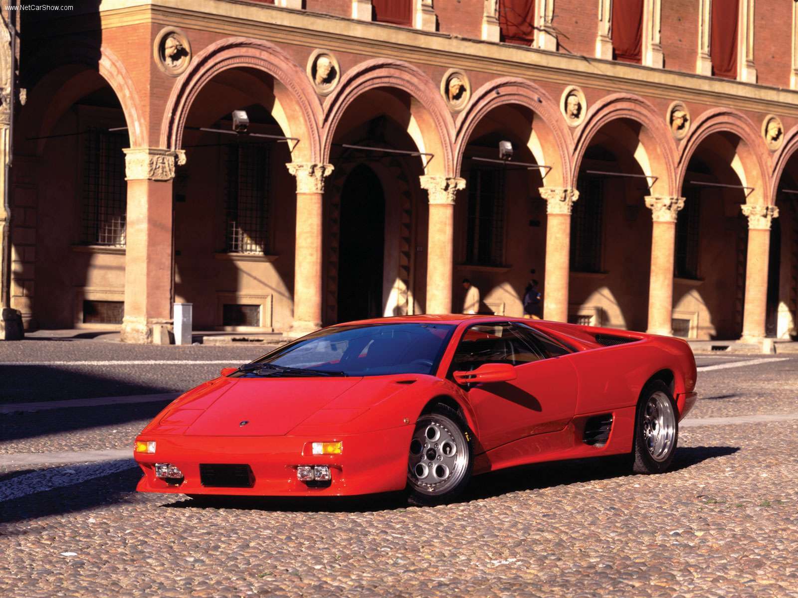 lamborghini.jpg