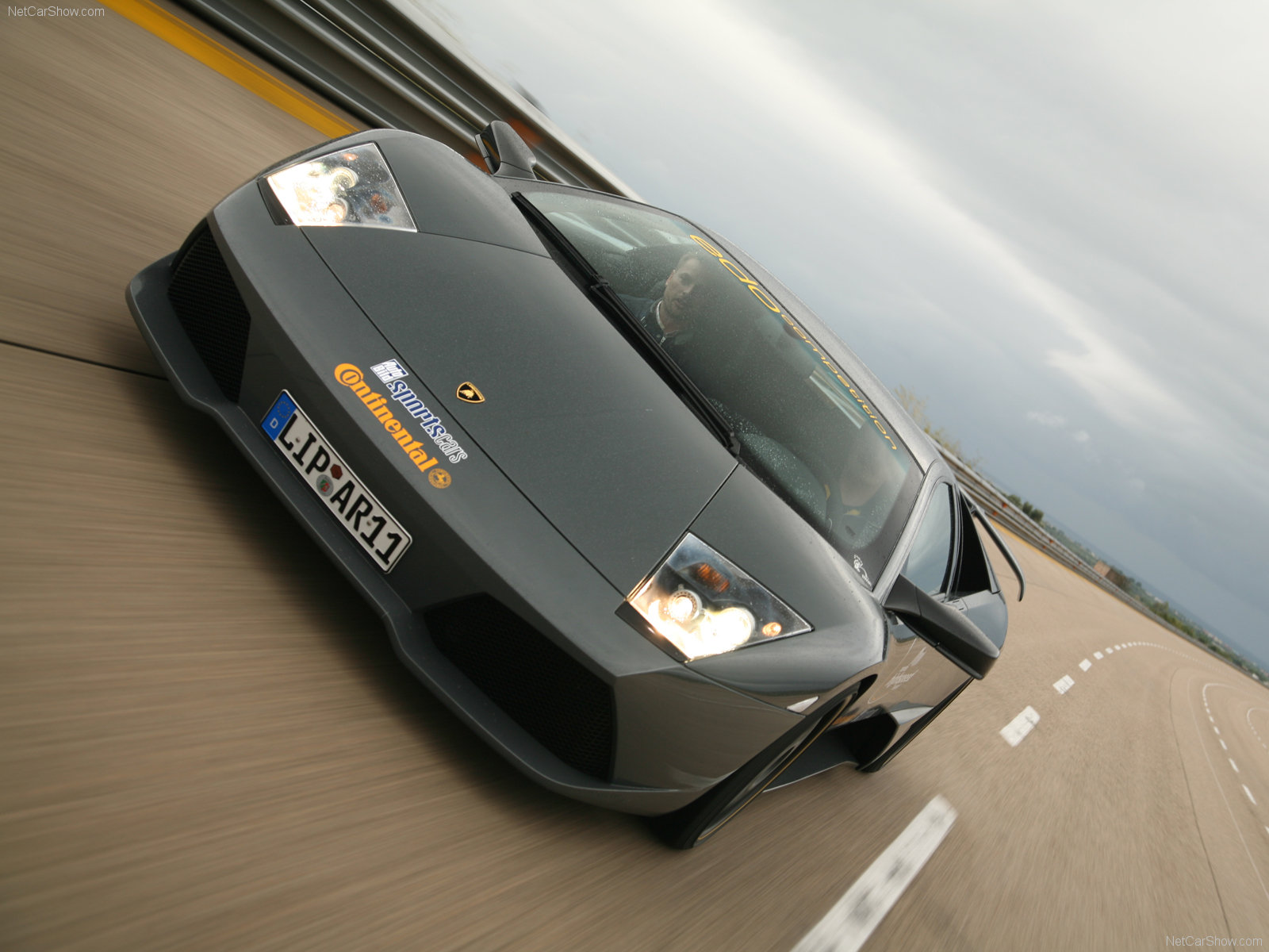 lamborghini 2.jpg
